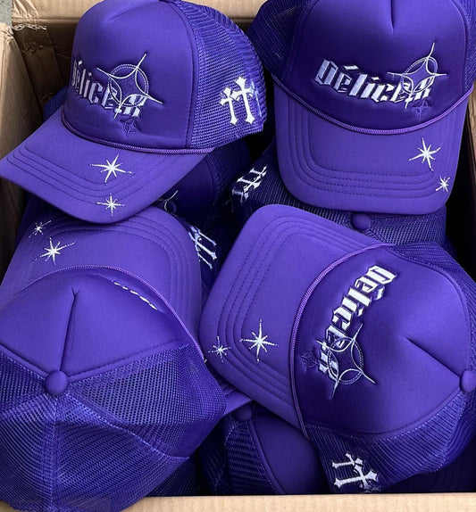 Purple/White Truckeur caps